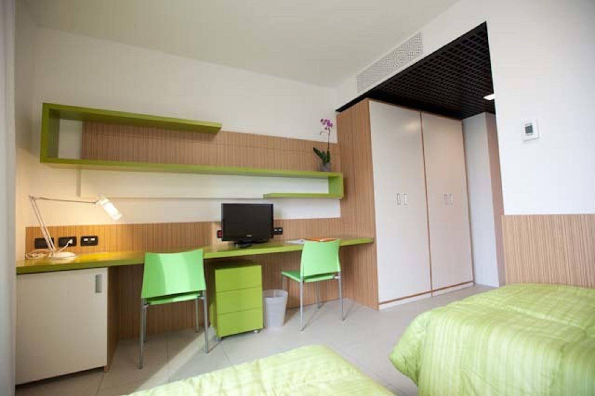 Camplus Guest Turro Casa Per Ferie * Milán
